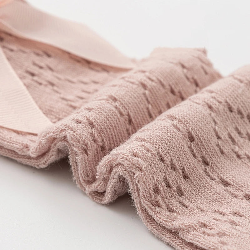 baby-girls-knee-high-socks-pink-bow-kindlekidsabc