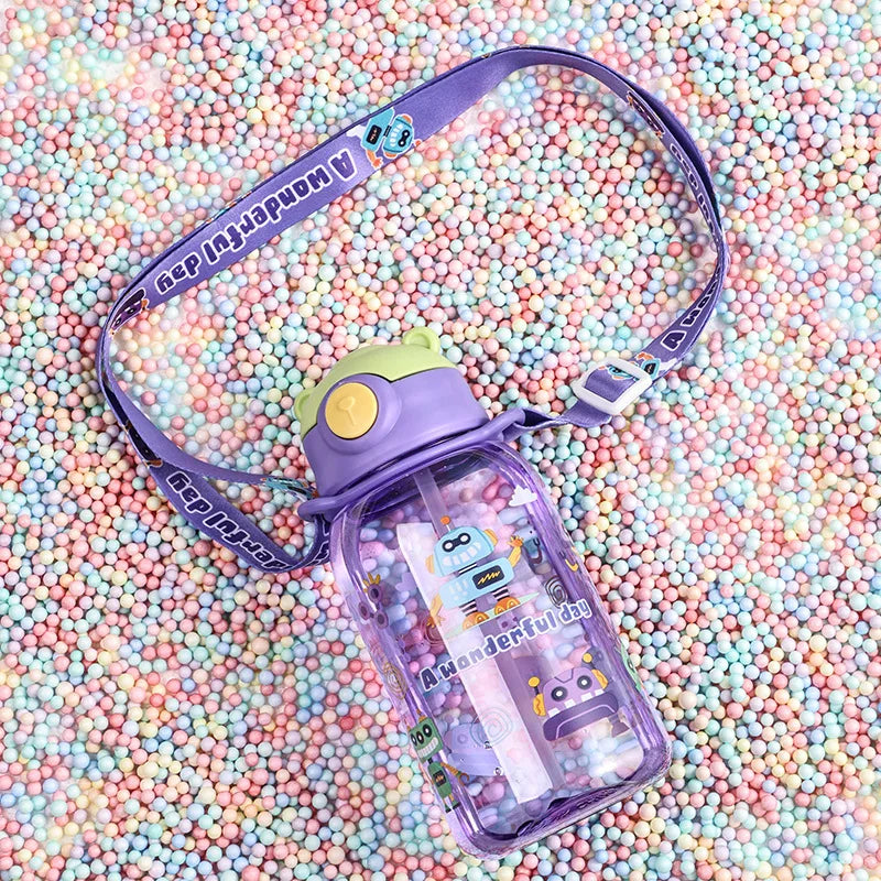 Kids sippy cup with straw and handle 650ml spill-proof bottle
