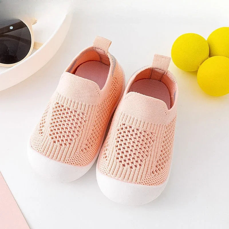 Toddler soft sole walker shoes - breathable mesh non-slip for first walkers