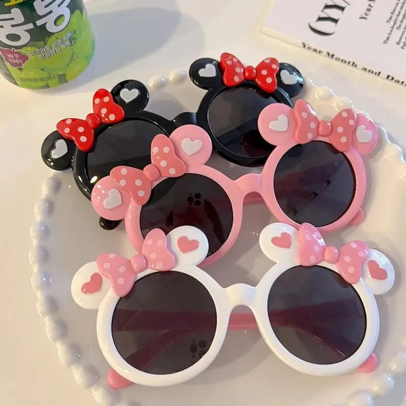 Kids cartoon UV400 sun protection sunglasses