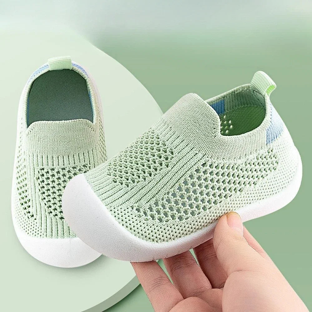 Toddler soft sole walker shoes - breathable mesh non-slip for first walkers