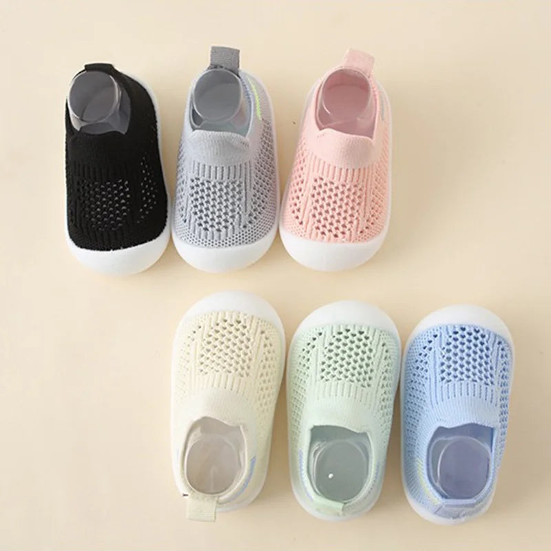 Toddler soft sole walker shoes - breathable mesh non-slip for first walkers