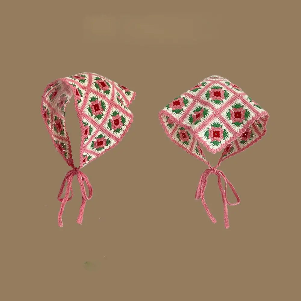 ربطة شعر مثلثة كروشيه — وشاح مزهّر مصنوع يدويًا | 1-4 سنوات