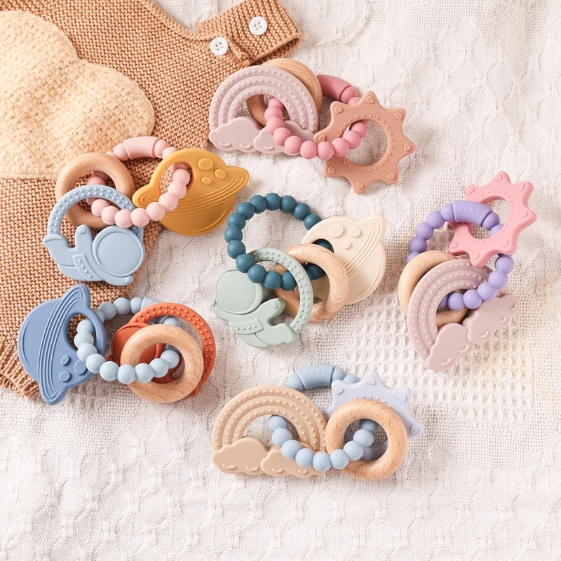 planet-teether-bracelet-sensory-kindlekidsabc