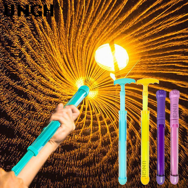 Pull-out water blaster, summer pool and beach toy for kids