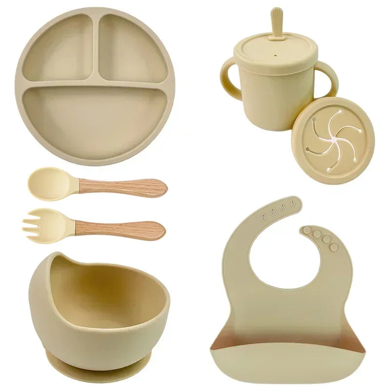 Silicone baby feeding set with suction plate, bowl and spoon - photo 13